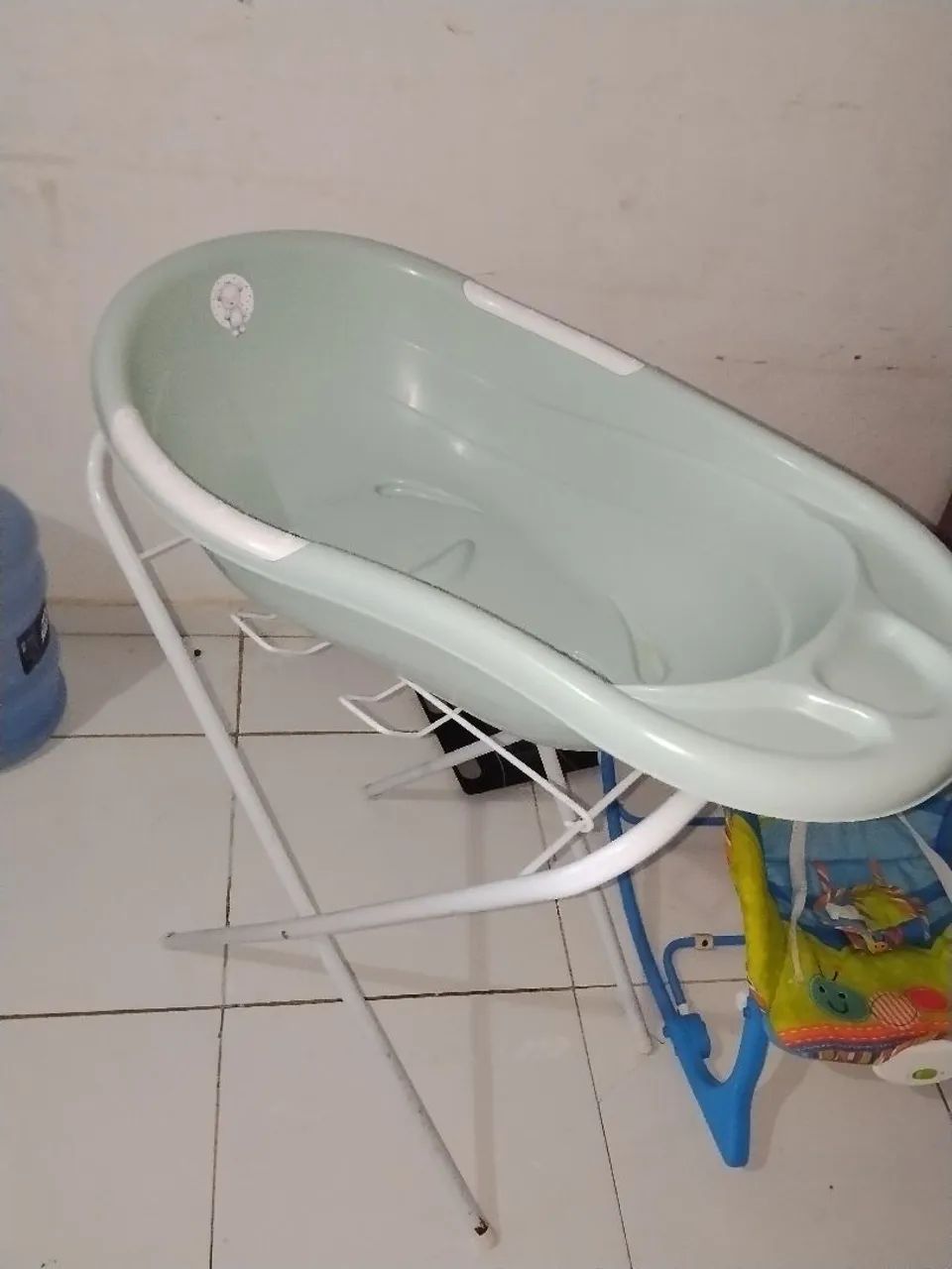 Banheira com suporte 