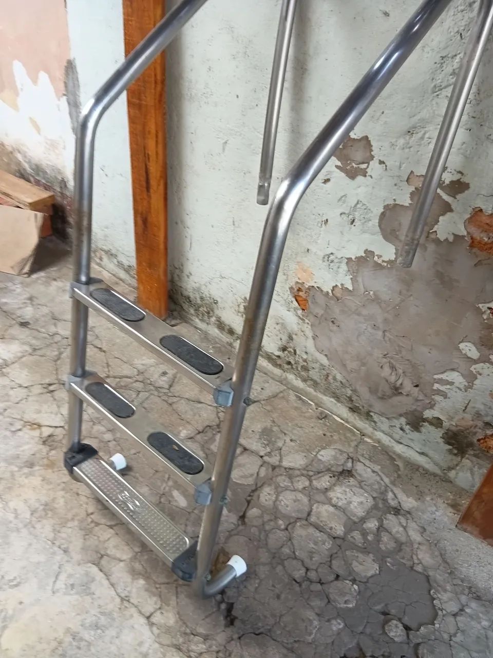 Escada para piscinas  - Foto 2