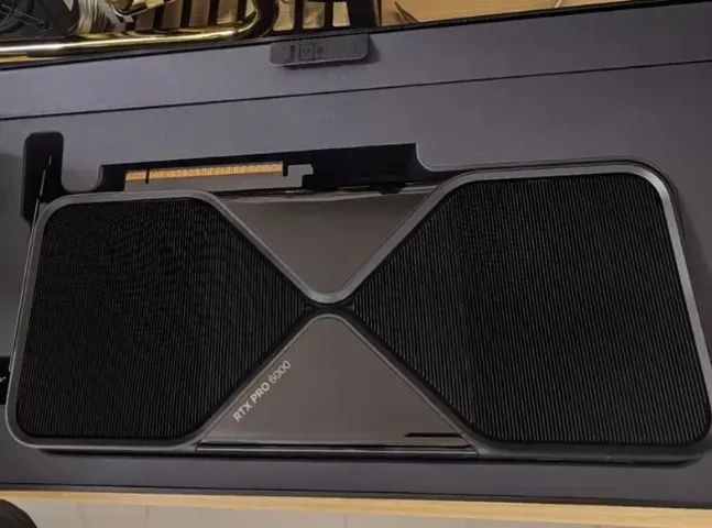 NVIDIA RTX PRO 6000 Blackwell 96GB GDDR7 - Brand New Original AI GPU - Foto 2