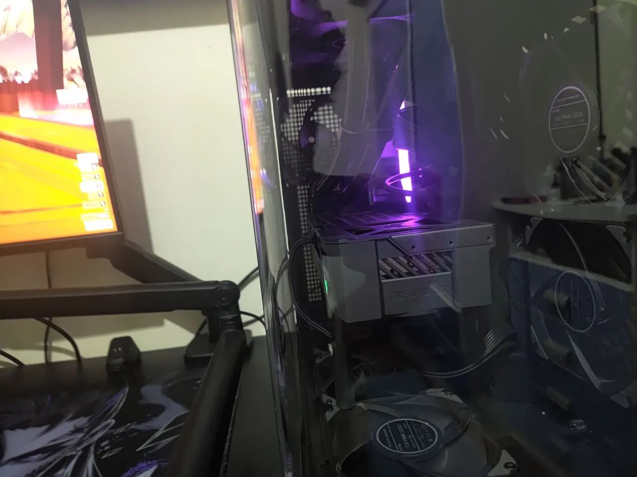 GPU 5070ti Tuf Gaming Asus - Foto 2