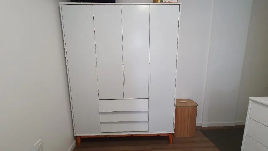 Guarda roupa infantil 