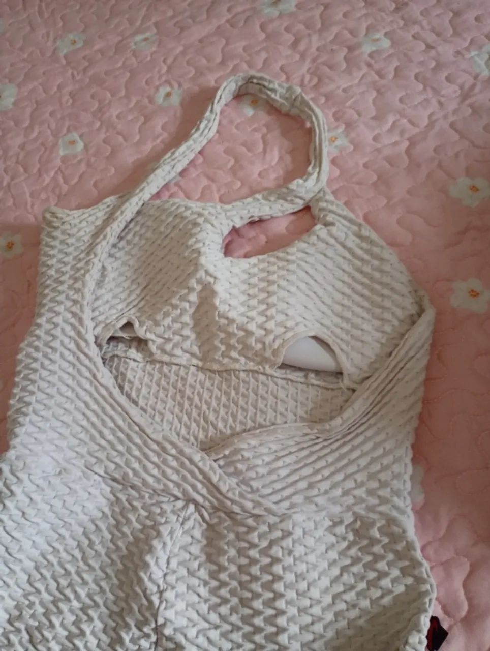 Vendo macacão branco  - Foto 2