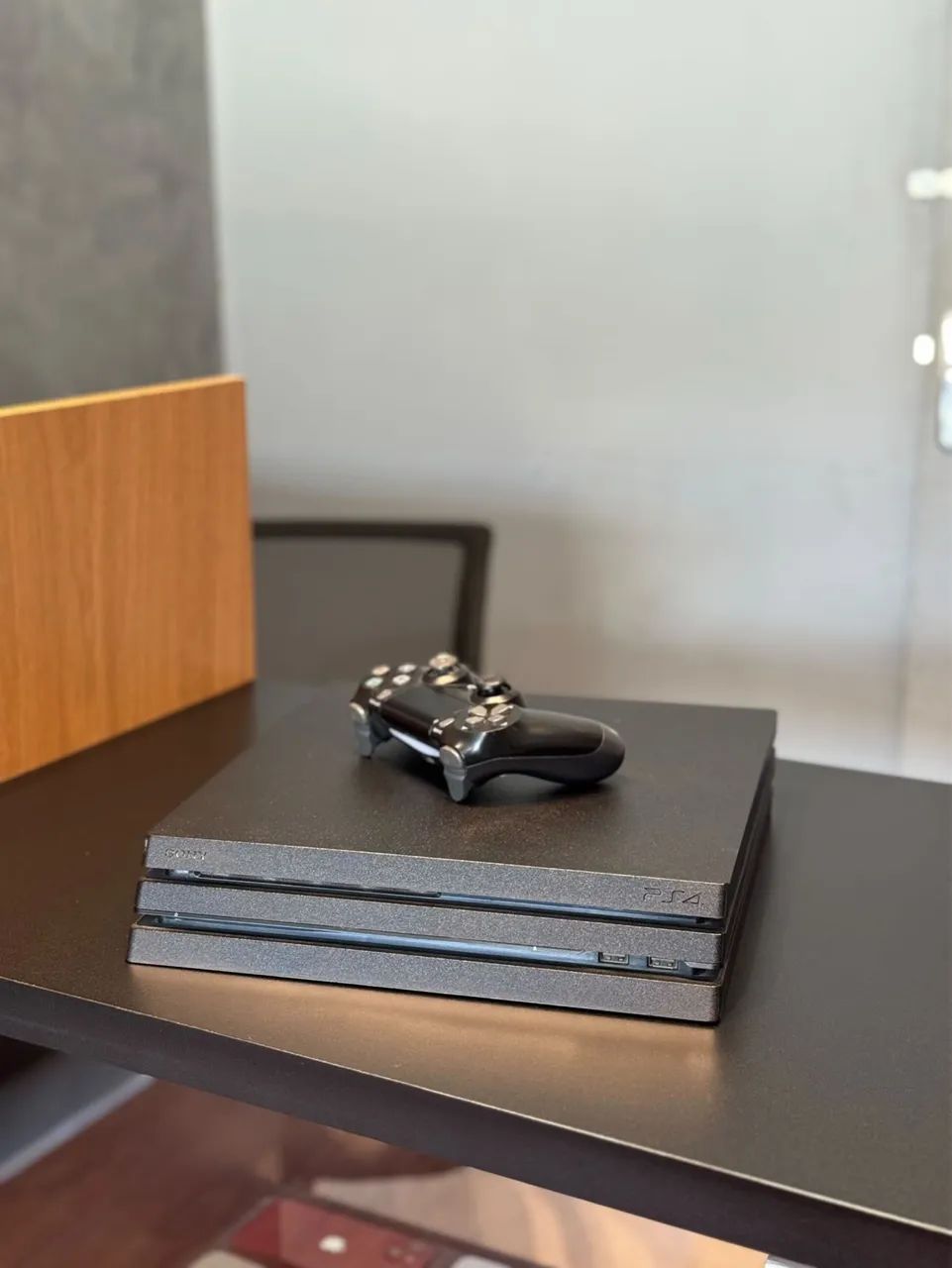Ps4 pro 1TB, com limpeza e troca de pasta térmica - Foto 5
