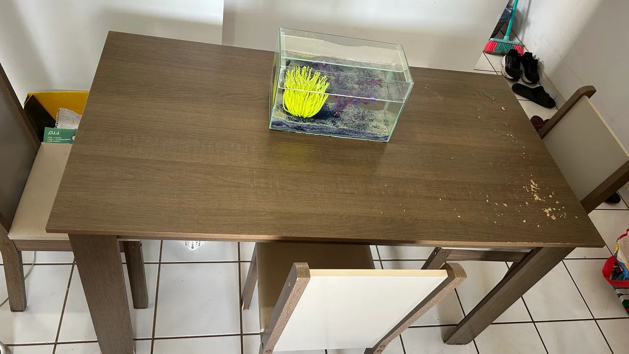 Mesa de jantar com 4 cadeiras - Foto 3