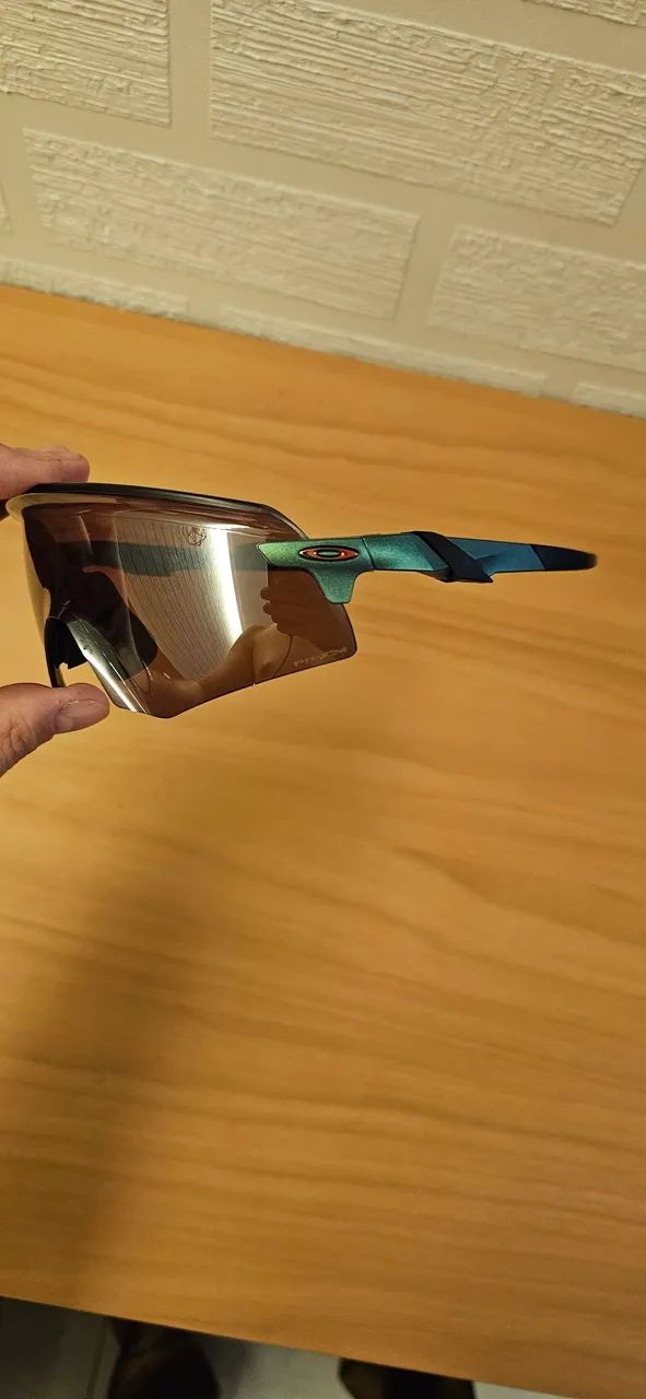 Oculos oakley encoder