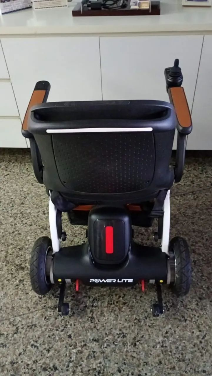 Cadeira de rodas  - Foto 2