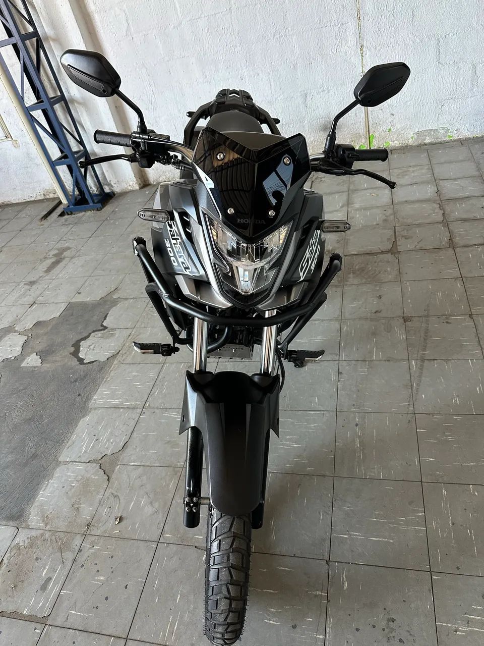 SAHARA 300 ABS 2025 - Foto 3