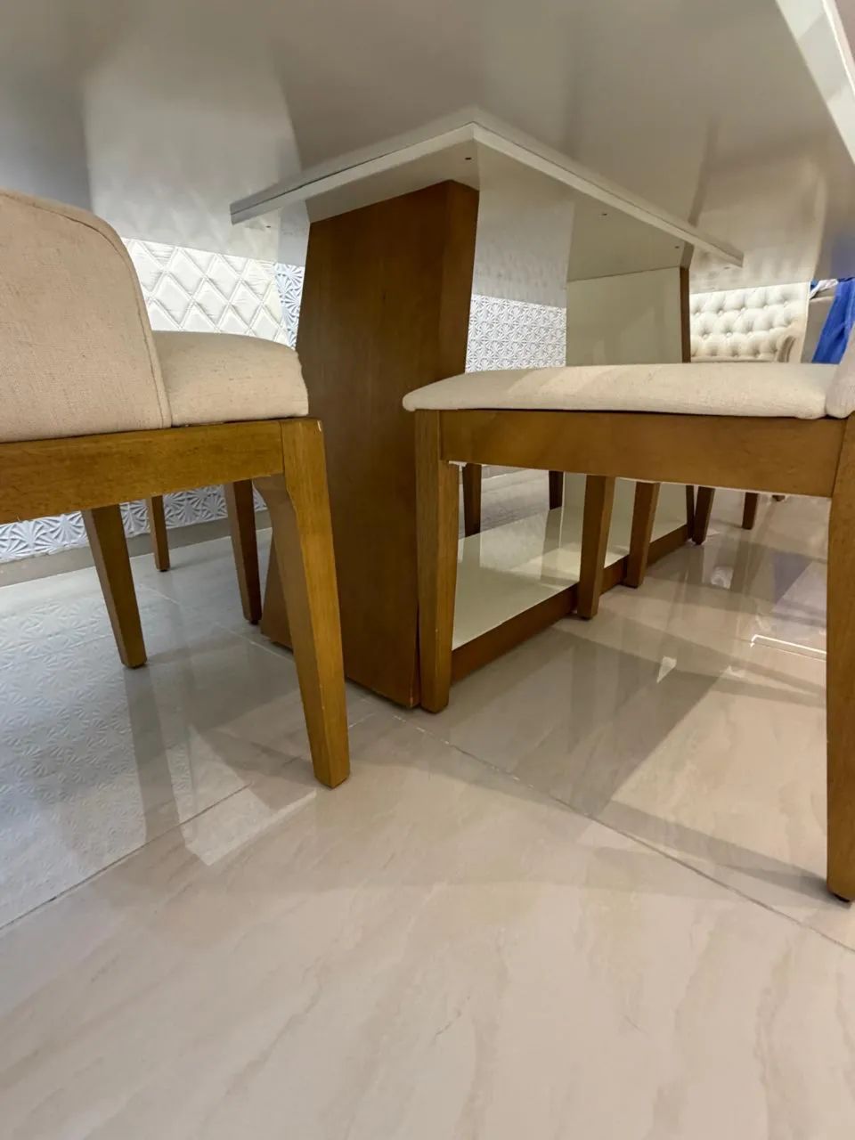 MESA DE JANTAR SOFISTICADA - LINDA E IMPONENTE ? - Foto 5