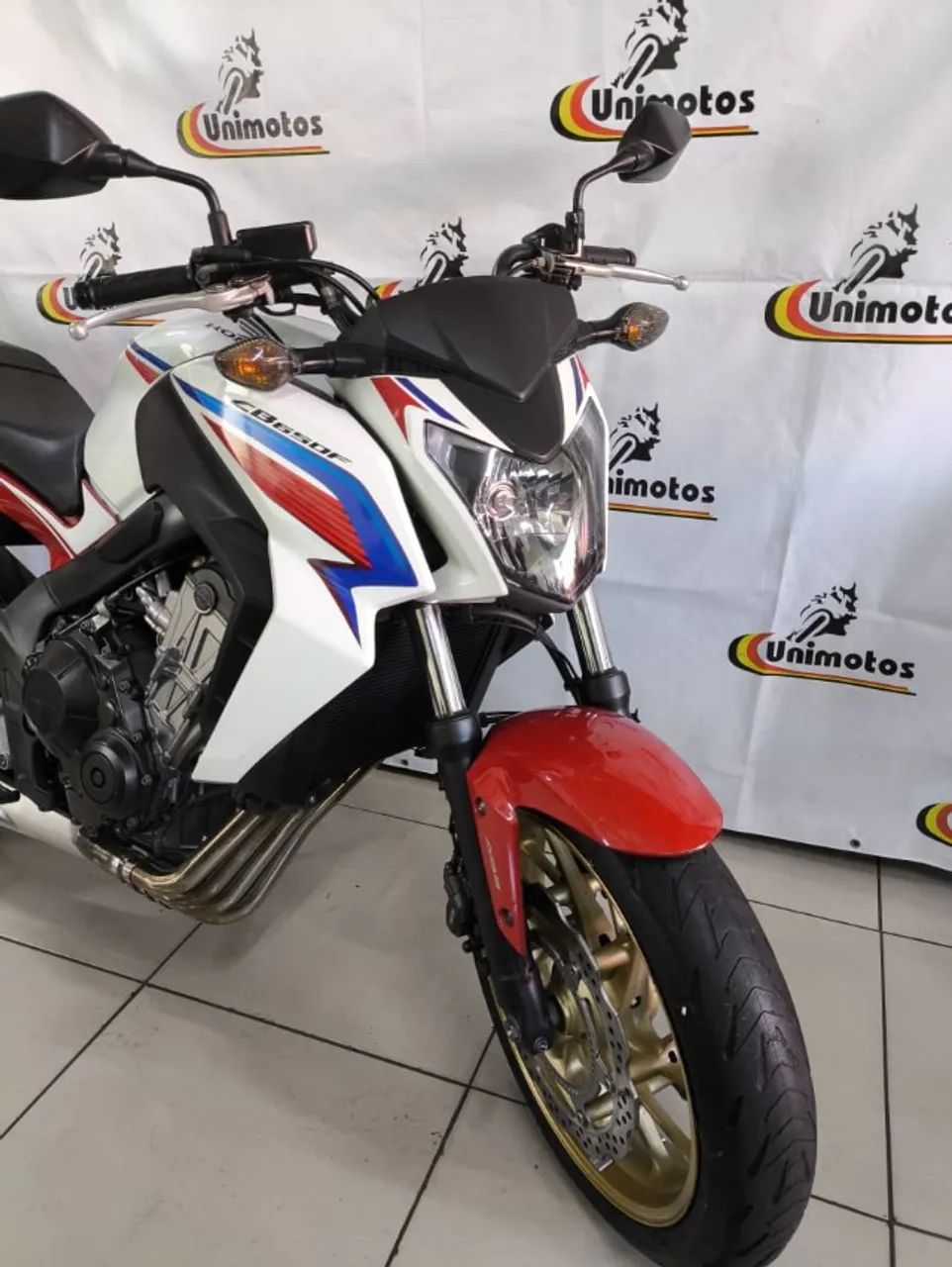 CB 650F - 2014/2015 - KM BAIXA!! - Foto 3