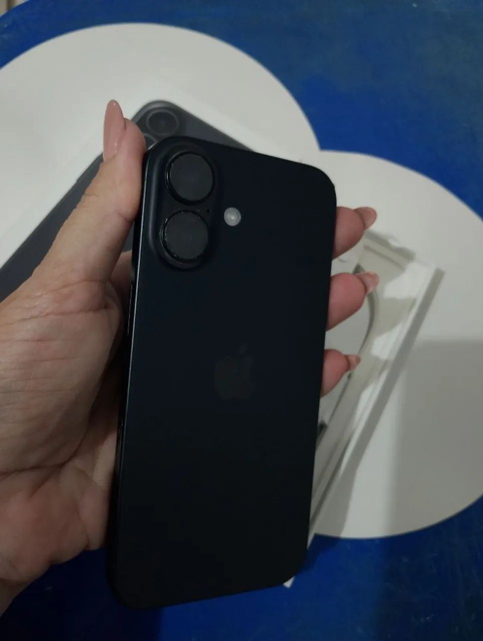 iPhone 16 256GB - Foto 3