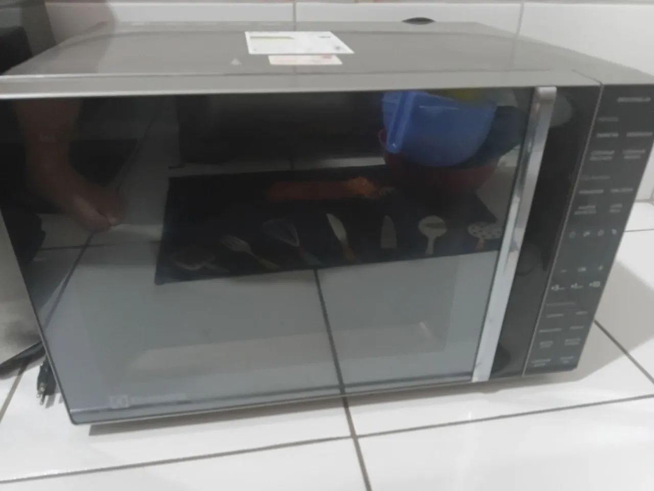 Microonds electrolux 36L , inox, impecável! - Foto 5