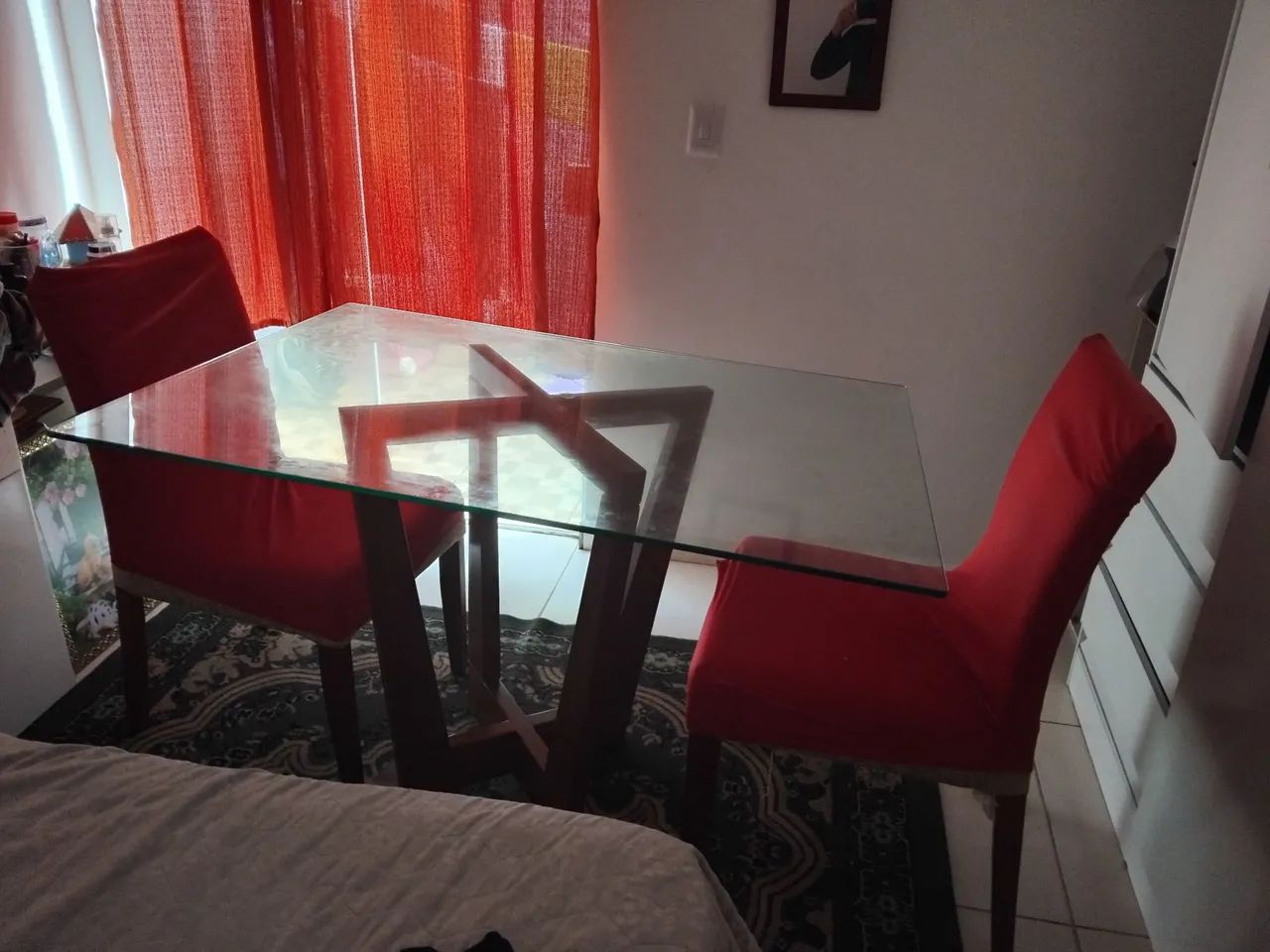 Vende se mesa de vidro