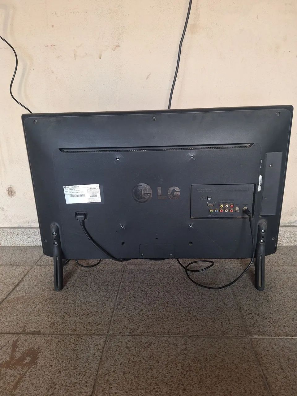 Vendo TV 32 polegadas LG - Foto 3