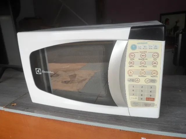 Microondas Electrolux 20L