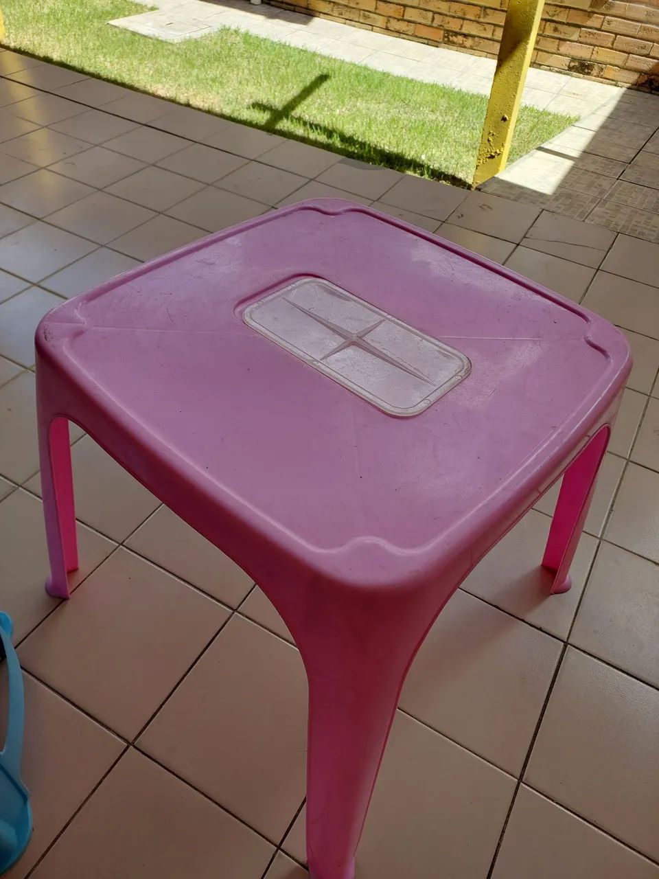 Vendo Mesa e Cadeiras Infantil  - Foto 3