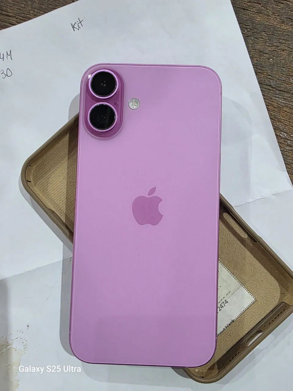 Vende-se iPhone 16 Plus  - Foto 3