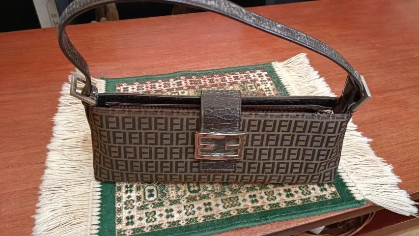 BOLSA BAGUETTE VINTAGE ESTILO ZUCCA MARROM ANOS 2000  - Foto 5
