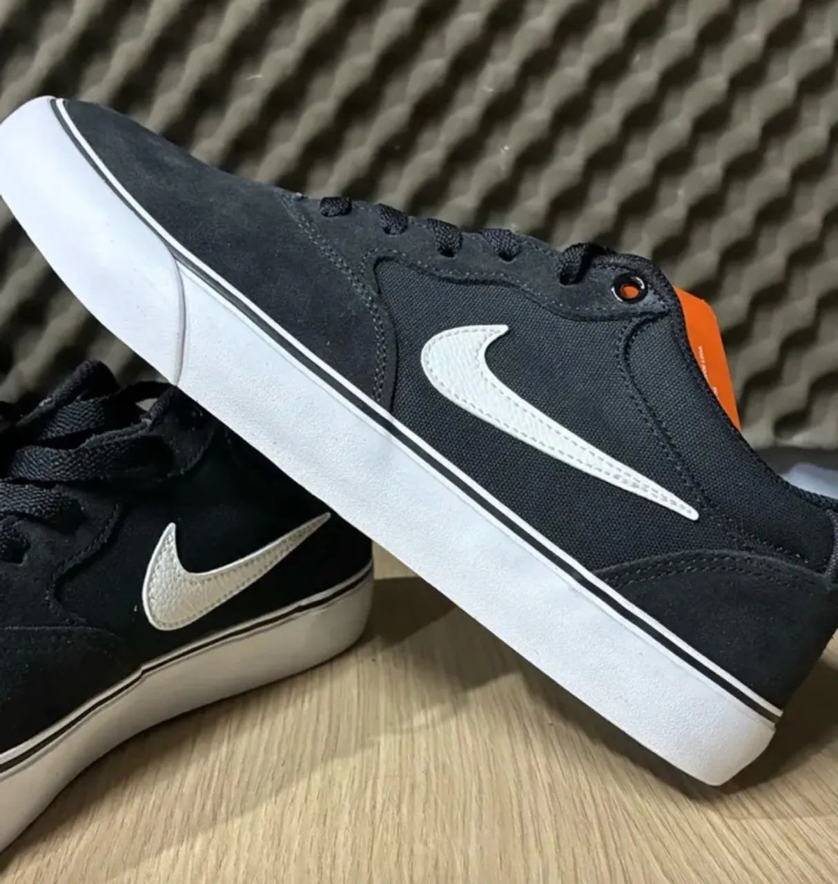 Vendo 2 pares de tênis  - Foto 2
