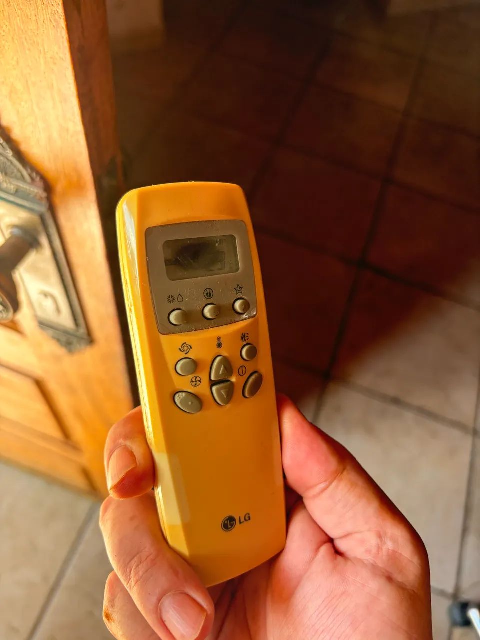 Ar condicionado LG 12000 BTUs split - Foto 5