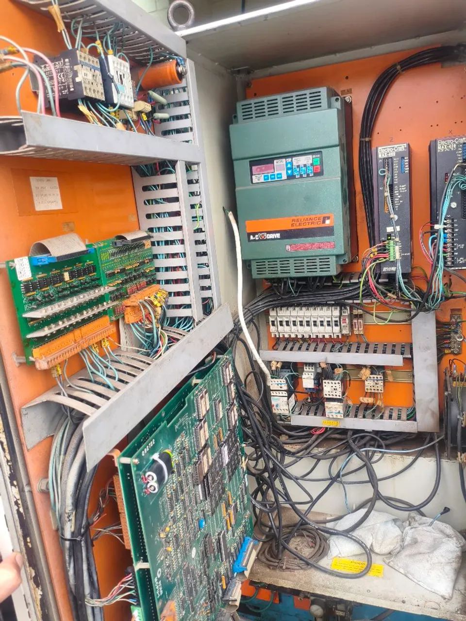CNC ROMI mach8  - Foto 3