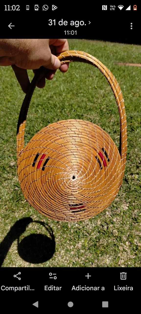 Bolsa de capim dourado 