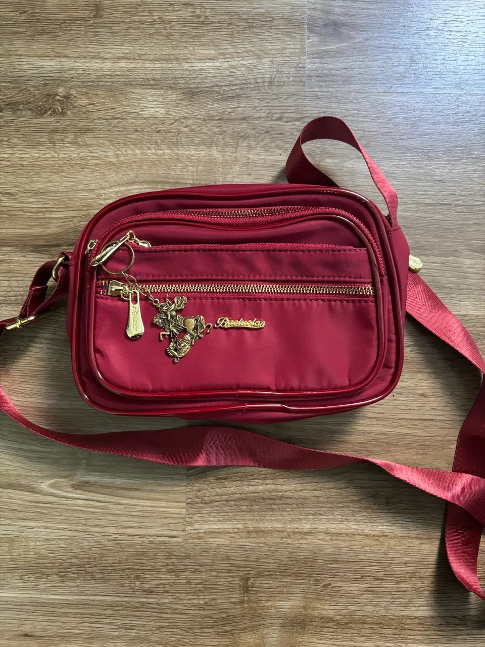 bolsa transversal vermelha 6 bolsos - Foto 3