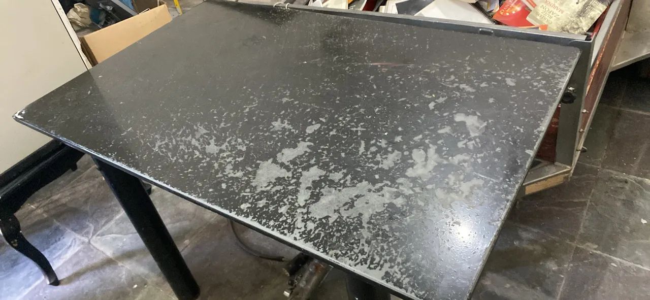 Mesa de granito com base de ferro  - Foto 3