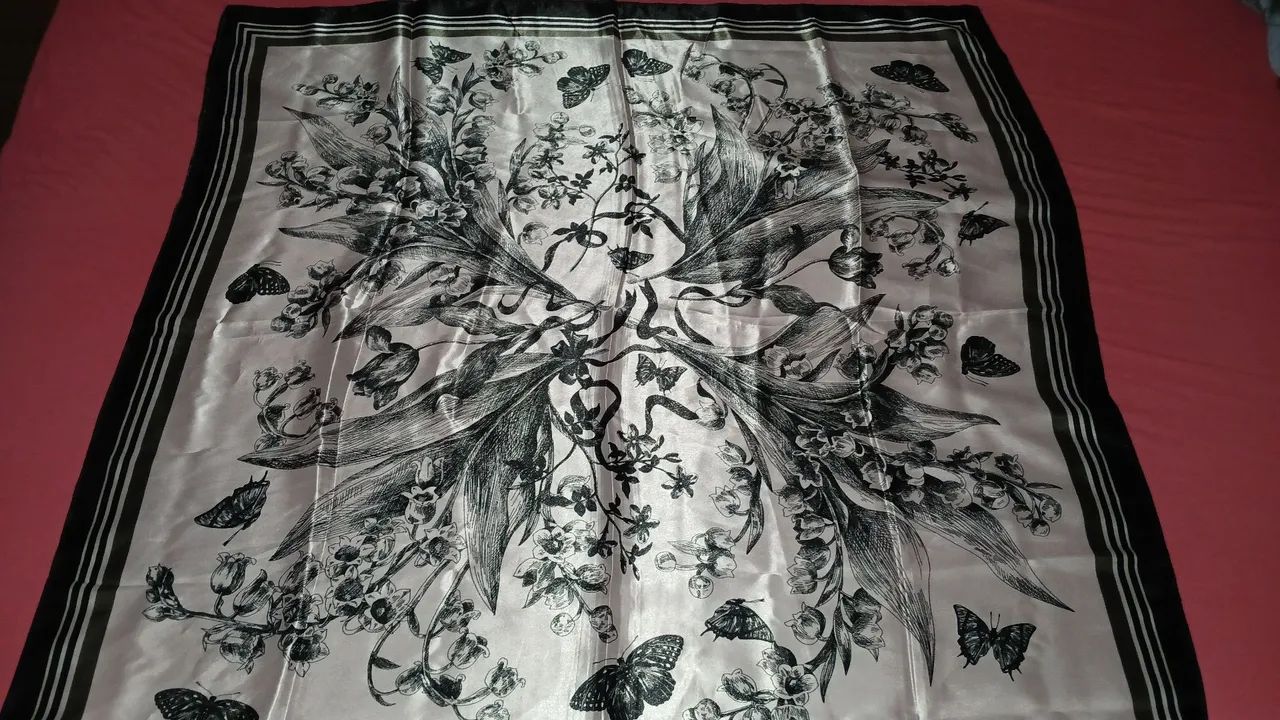 Lenço de cetim 90 x 90 cm - Foto 2