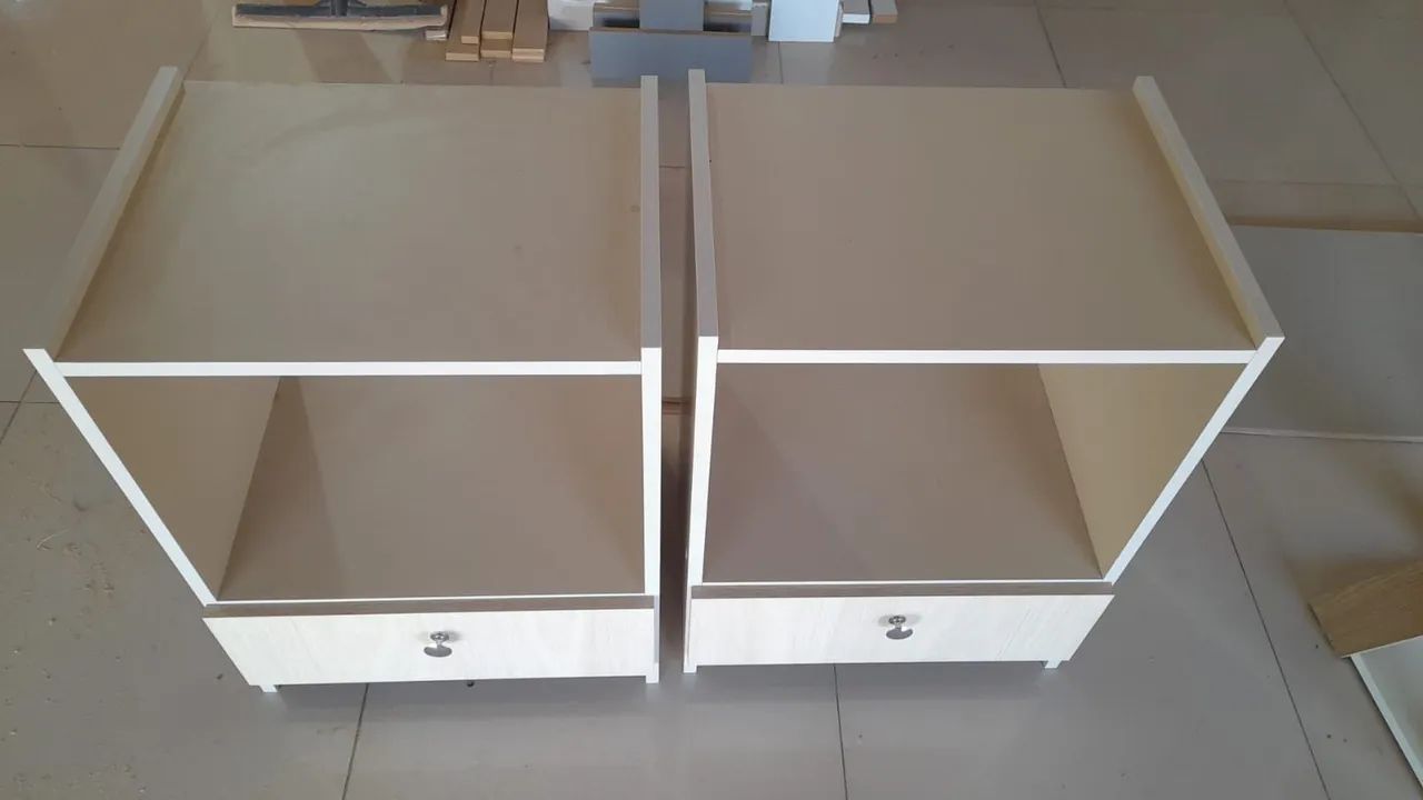 Mesa de cabeceira de cama - Foto 2
