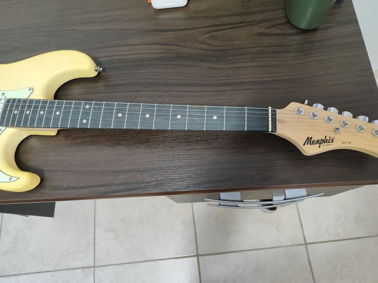Guitarra stratocaster Tagima memphis  - Foto 3