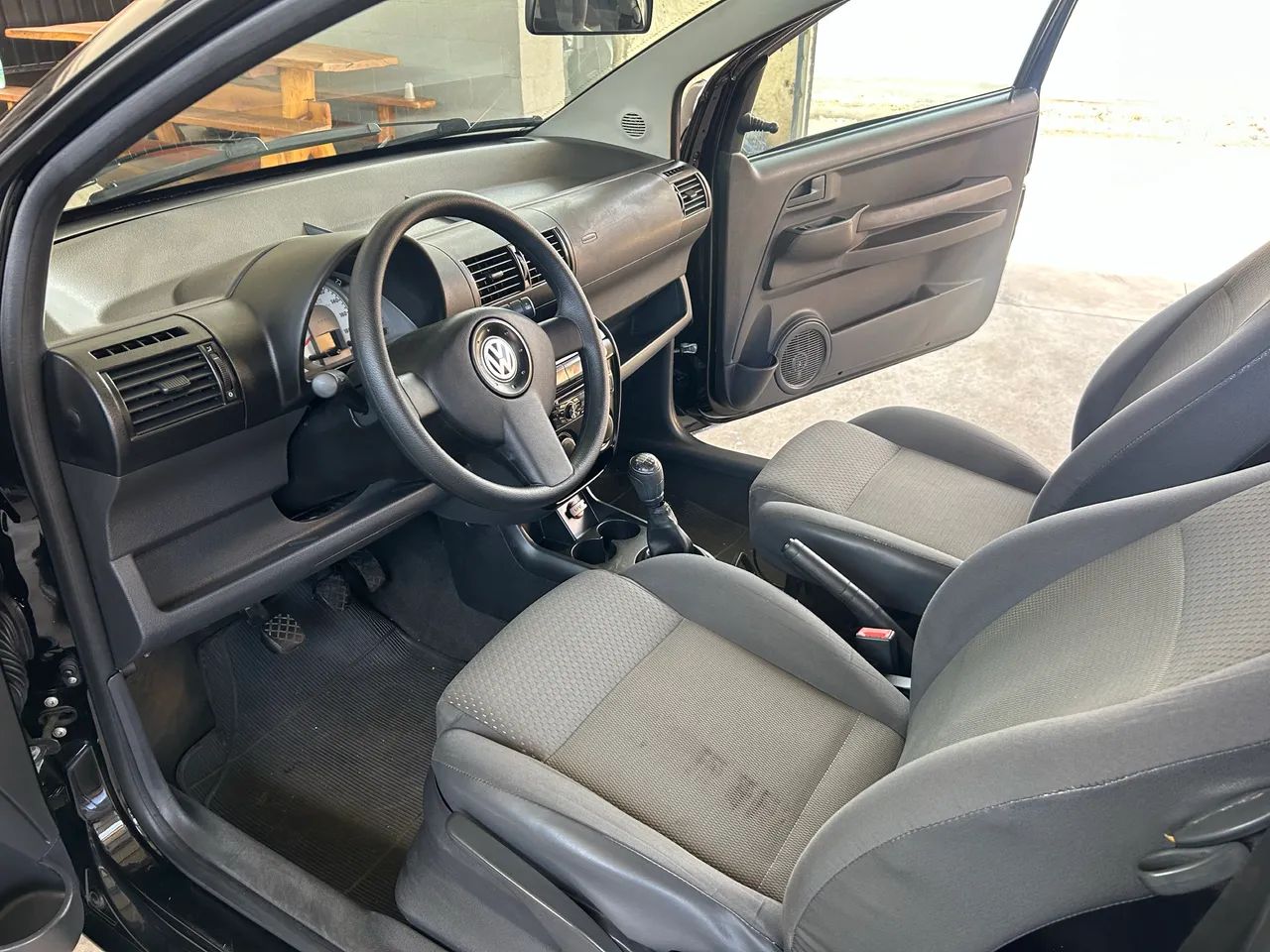 Volkswagen Fox City 1.0mi/ 1.0mi Total Flex 8V 3P 2008 - Foto 11
