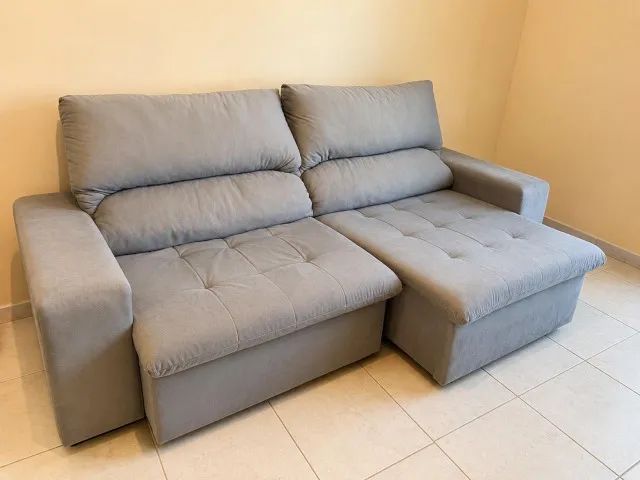 Sofá Retrátil e reclinável de 2 lugares 2,30, tecido tipo suede.