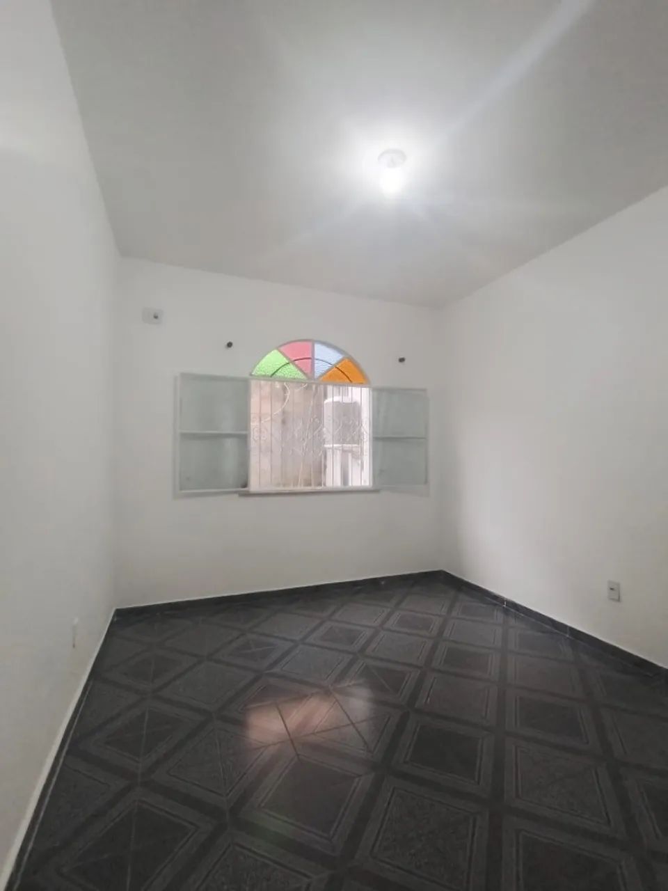 ALUGUEL - CASA ESPAÇOSA NO JAPIIM - 4 QUARTOS | EXCELENTE LOCALIZAÇÃO! - Foto 6