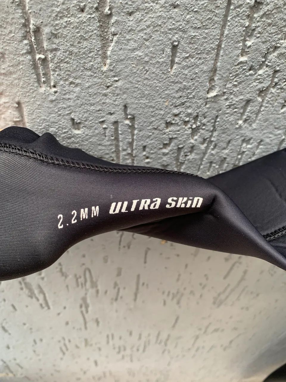 Wetsuit Mormaii Ultra Skin 2.2mm Chest Zip - Impecável - Foto 3