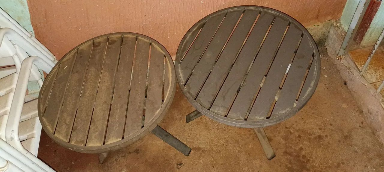 Cadeira de piscina alumínio com mesinhas - Foto 3