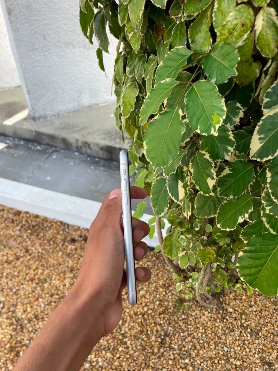 IPhone xr 128gb branco  - Foto 4