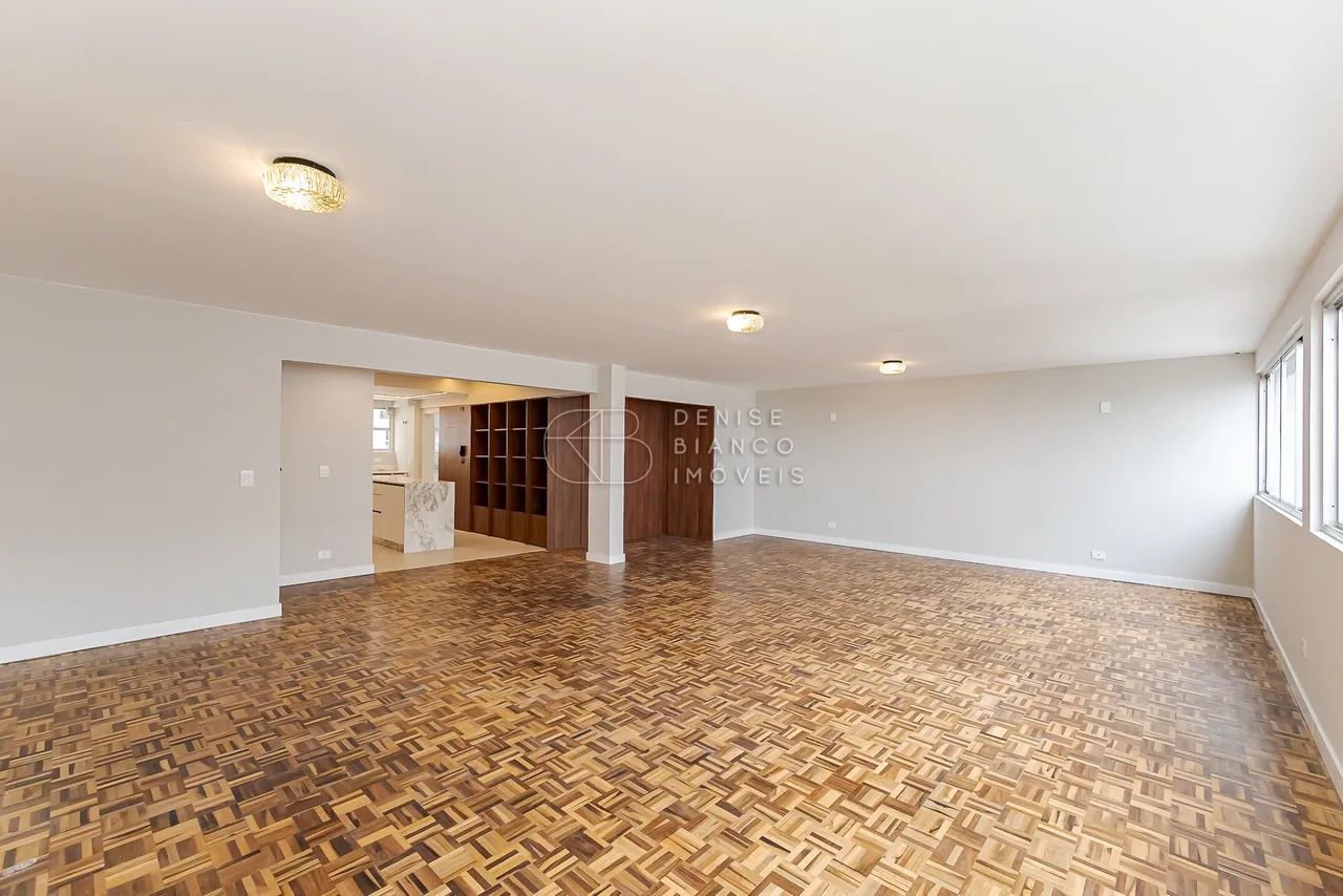 Apartamento Retrofit, no Batel, 204m2, 4 quartos - Foto 5