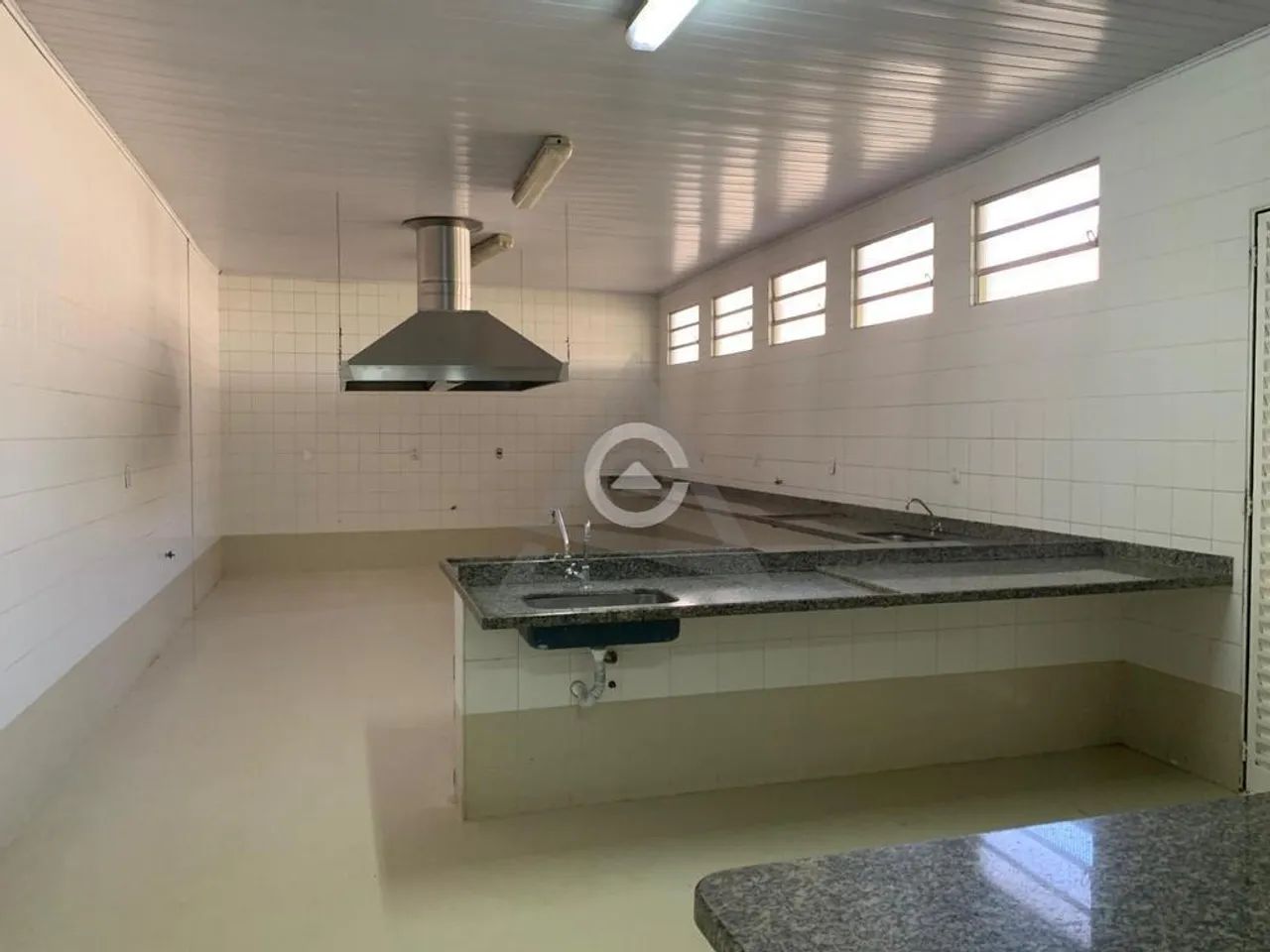 Galpão à venda em Campinas, Jardim Conceição (Sousas), com 878 m² - Foto 3