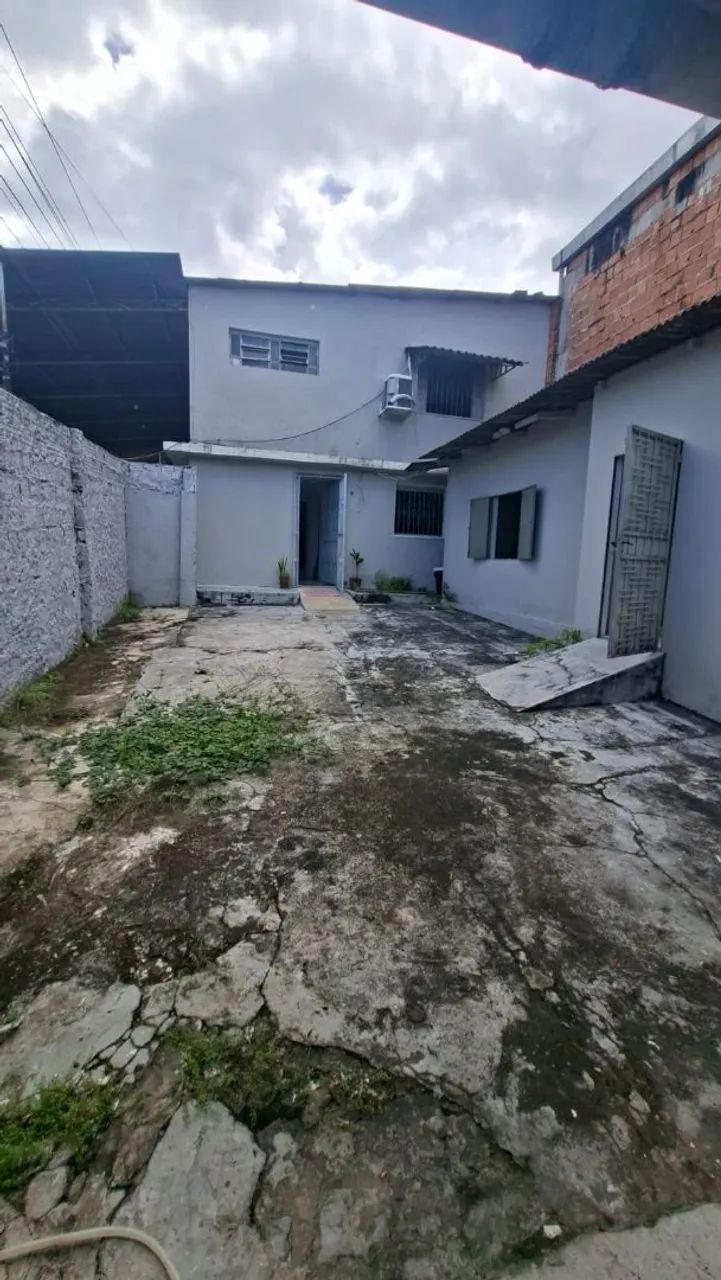 Imóvel de esquina na Cachoeirinha com 3 casas  - Foto 2