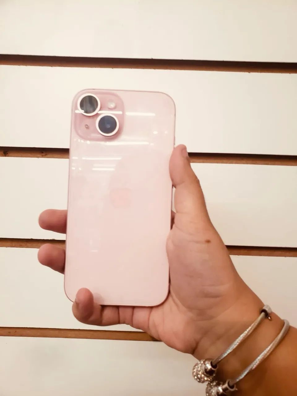 iPhone 15 - Foto 2