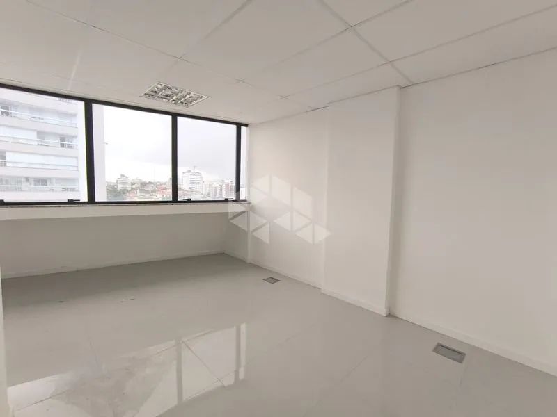 Sala comercial com 22m² para alugar no bairro Estreito em Florianópolis. - Foto 5
