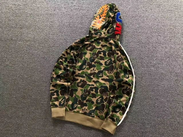 moletom bape x adidas shark camo full zip - Roupas - Cidade