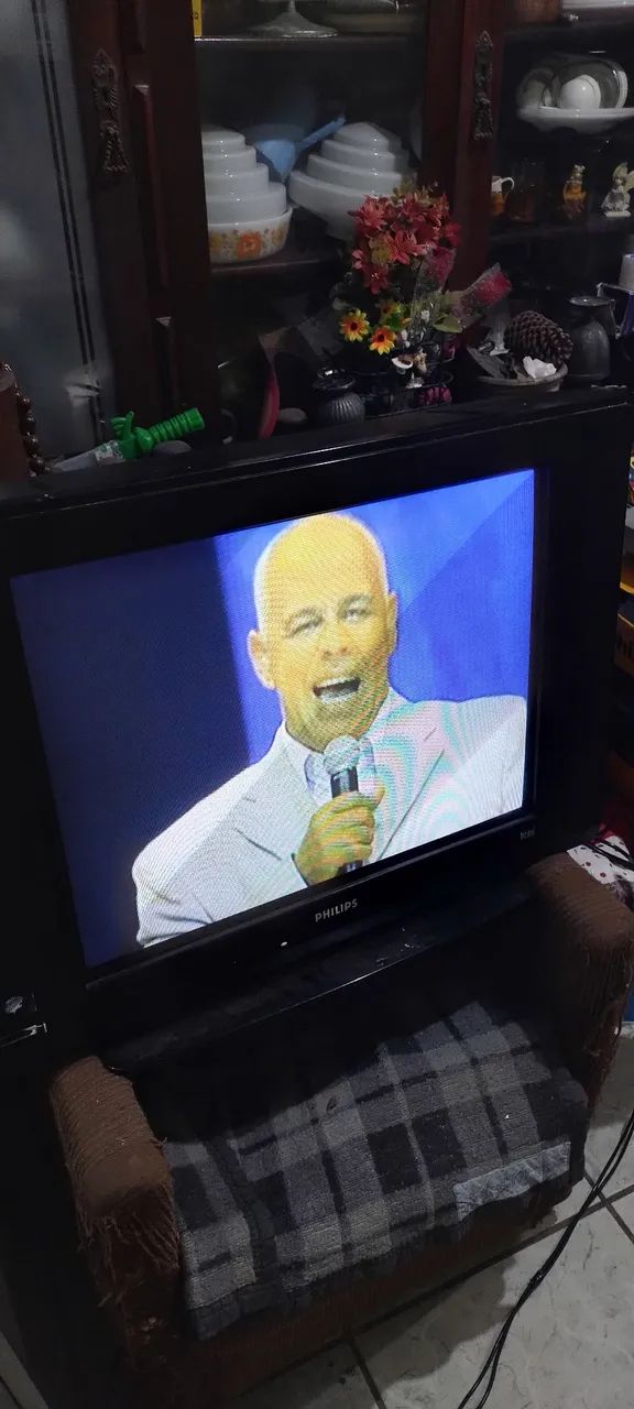 Tv 29 polegadas para desocupar lugar 