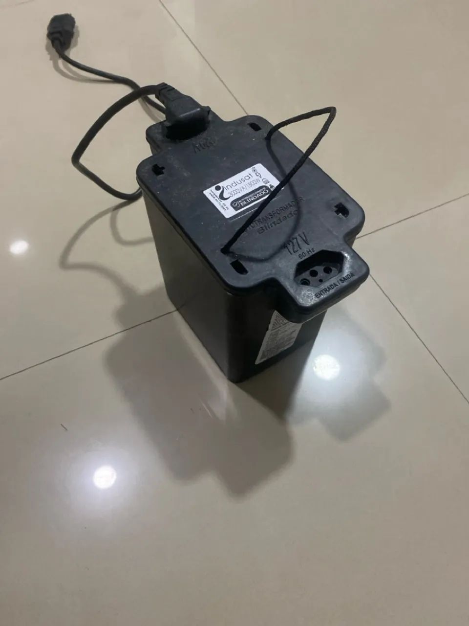 autotransformador elétrico da marca Indusat