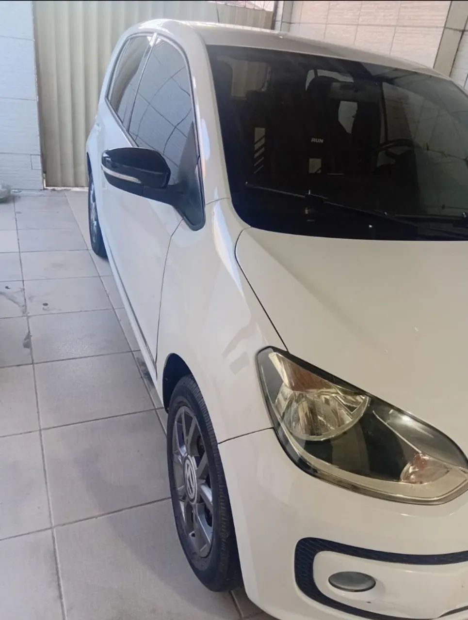 Volkswagen Up! up! Run 1.0 Total Flex 12V 5p 2017