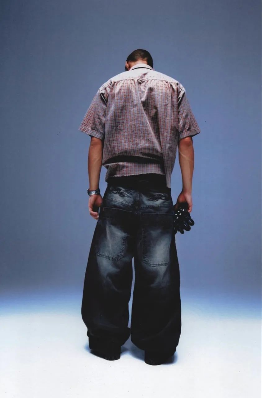 ewcruel dust - Foto 2
