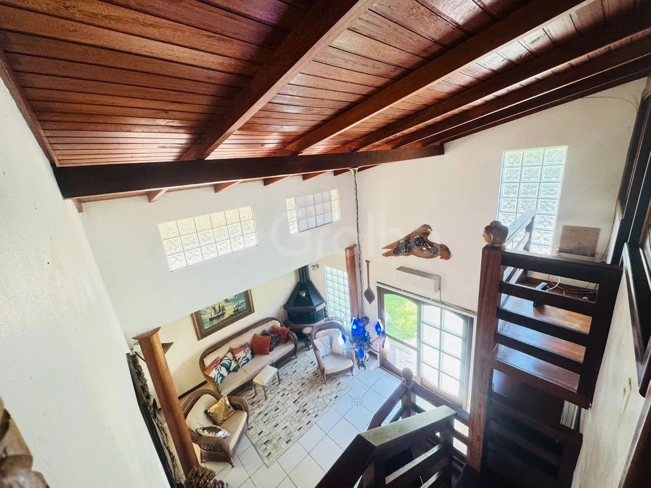 Casa com 5 dormitorios a 150m da praia da Daniela - Florianópolis - Foto 4