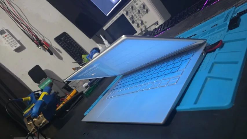 Notebook Dell i7, placa de video , teclado iluminado, super fino - Foto 3