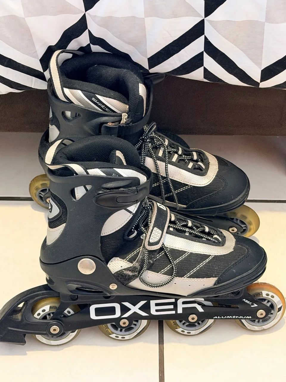 Roller Inline Oxer ABEC-7 com Base de Alumínio
