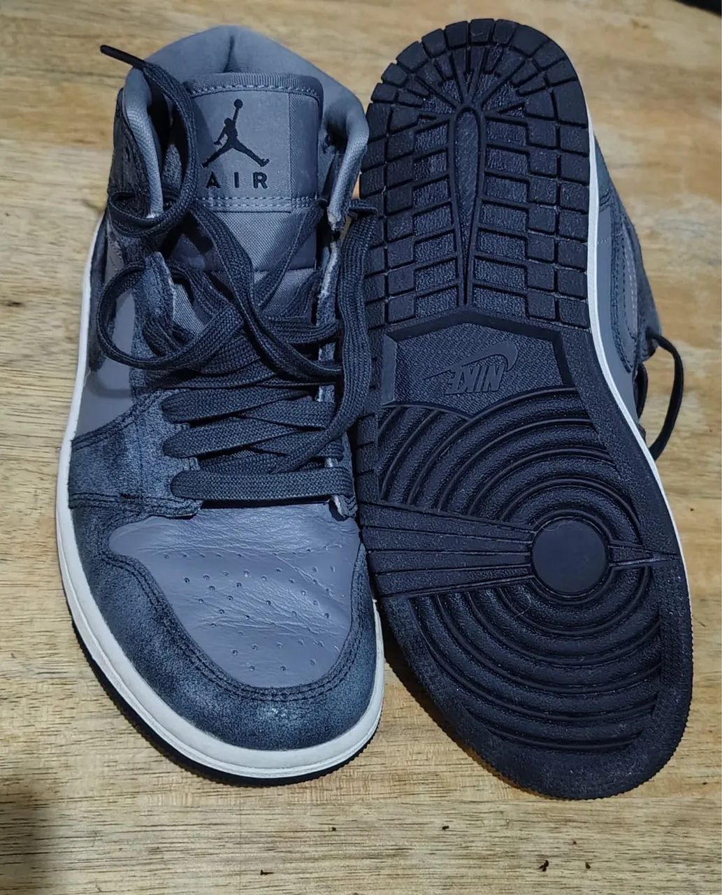 Tênis Nike Air Jordan Mid 35